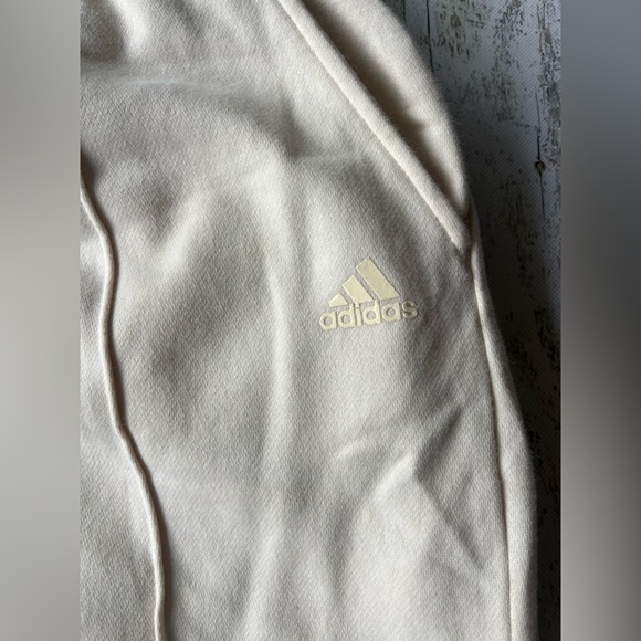 Adidas Hyperglam Fleece Jogger women’s Medium LIKE NEW - Picture 6 of 14